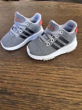 Kids Grey Adidas Sneakers for Sale up to 90% Off: Poshmark